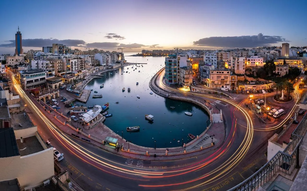Apartment Stylish 2Br Apart, Steps Away From The Beach Sliema