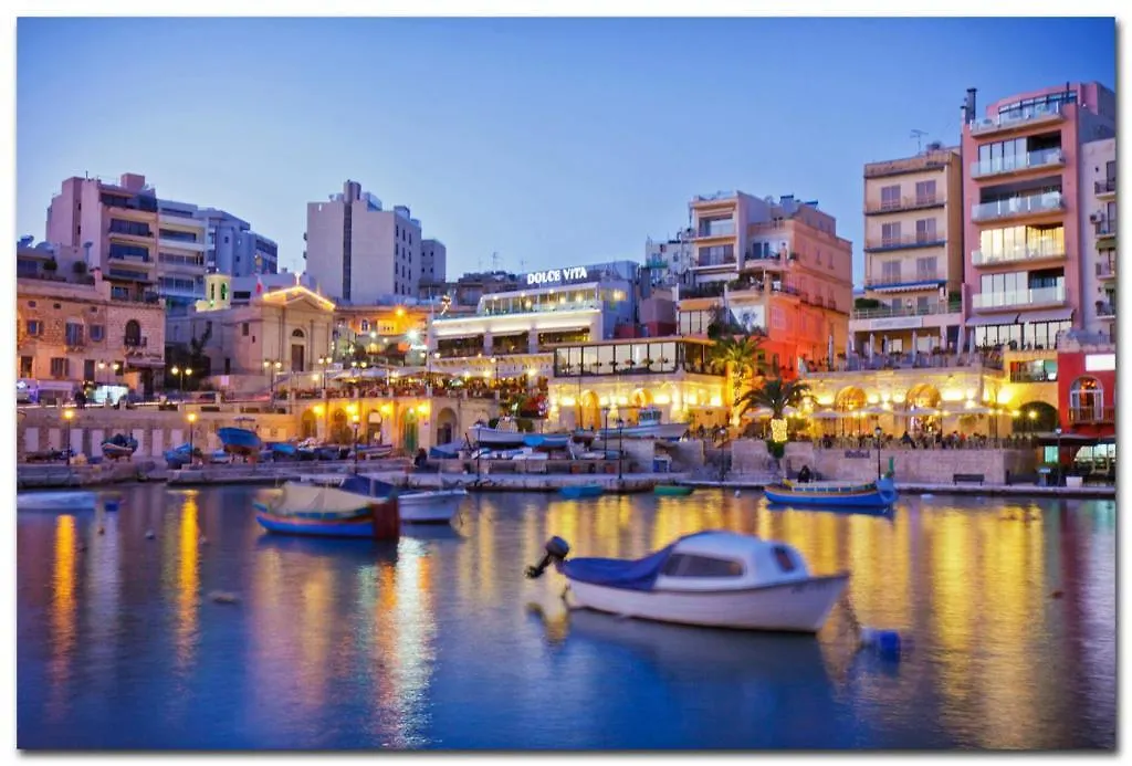 Stylish 2Br Apart, Steps Away From The Beach Sliema 0*,  Malta